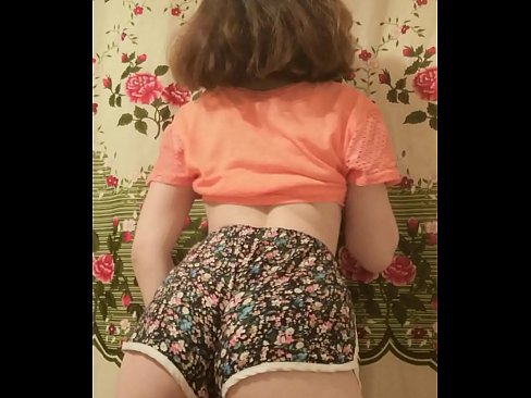 ❤️ Sexy jonge babe dy't har koarte broek op 'e kamera útstrielet ❤ Porno fb op fy.amzhoka.top