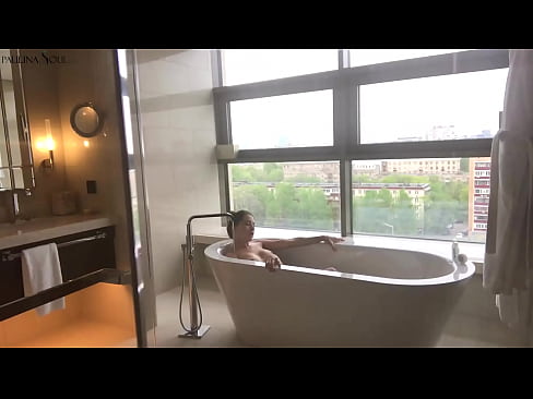 ❤️ Geweldige babe Hertstochtlik rukt har kut yn 'e badkeamer ❤ Porno fb op fy.amzhoka.top